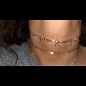 OUI chocker necklace (Rosegold)
